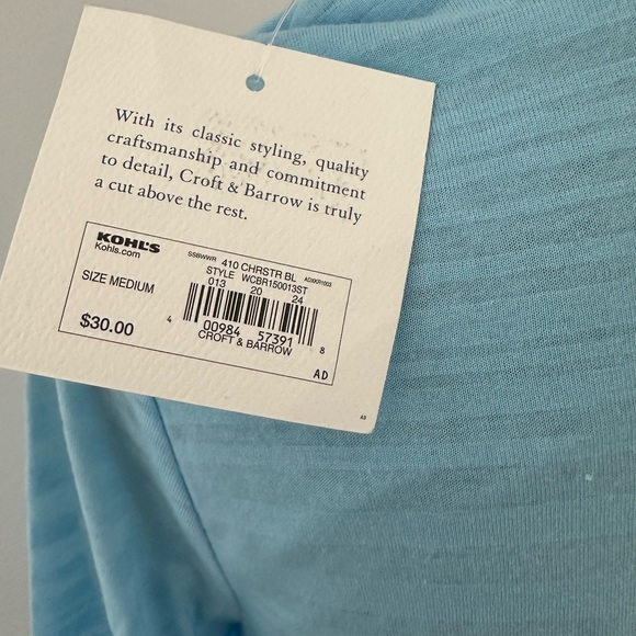 NWT Lightweight Blue Top - Picture 3 of 4